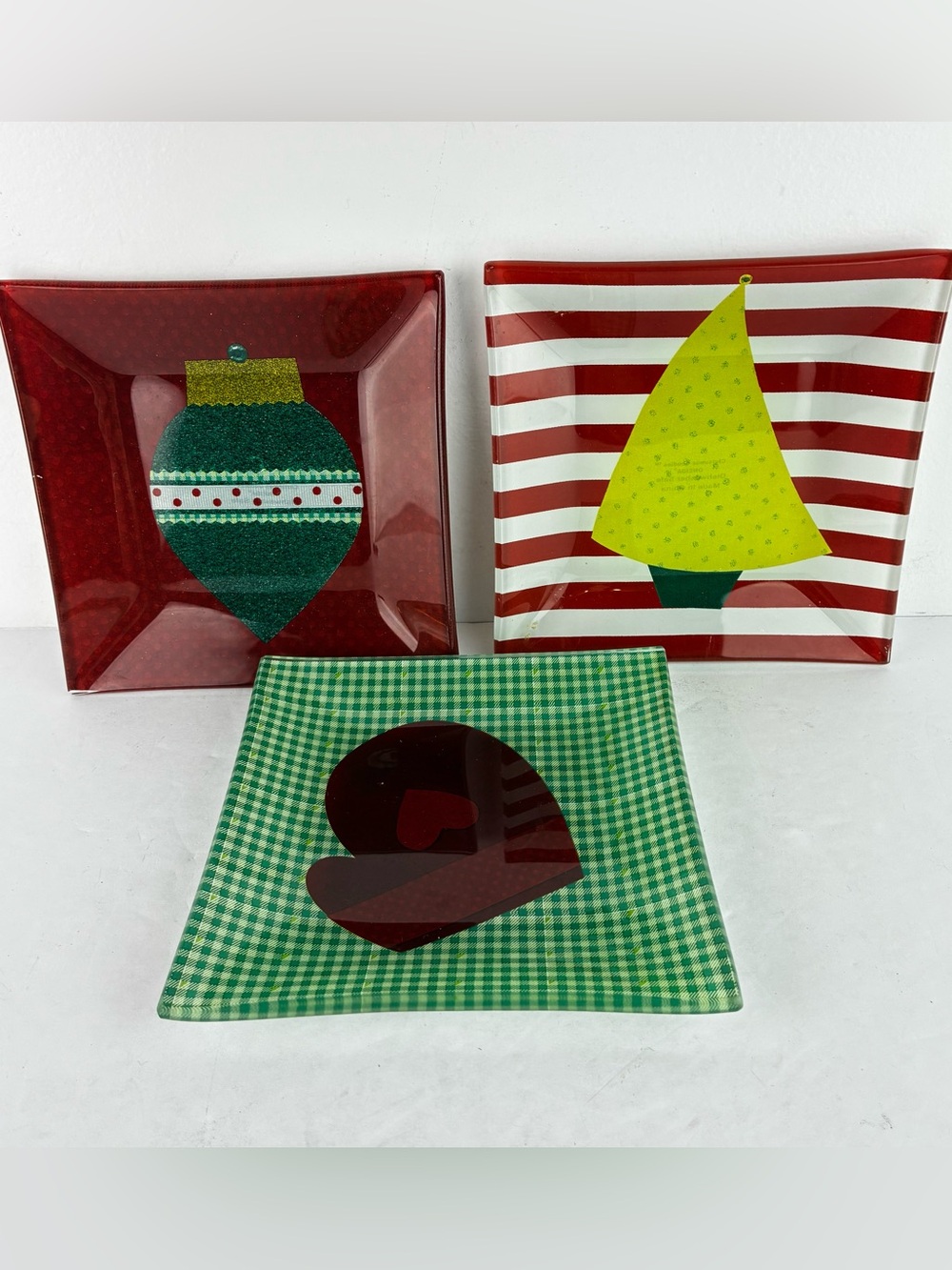 Oneida Fused Glass Christmas Holiday Appetizer Plates Set of 3